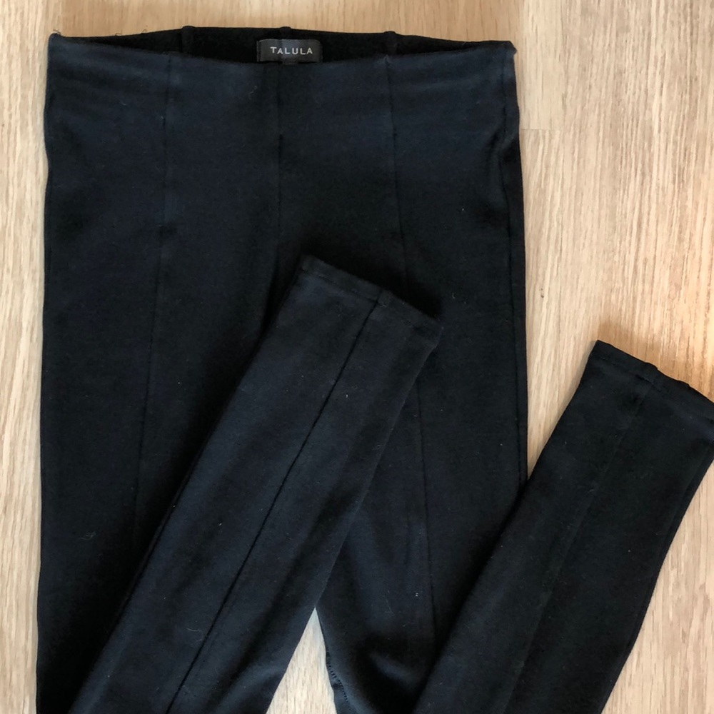 Aritzia Talula Ponte Leggings
